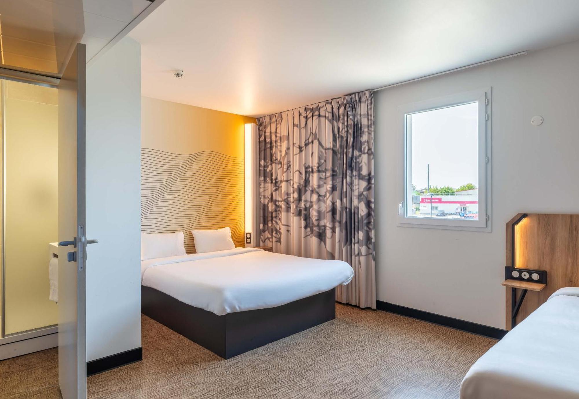 B&B Hotel Lyon Eurexpo シャシウ エクステリア 写真
