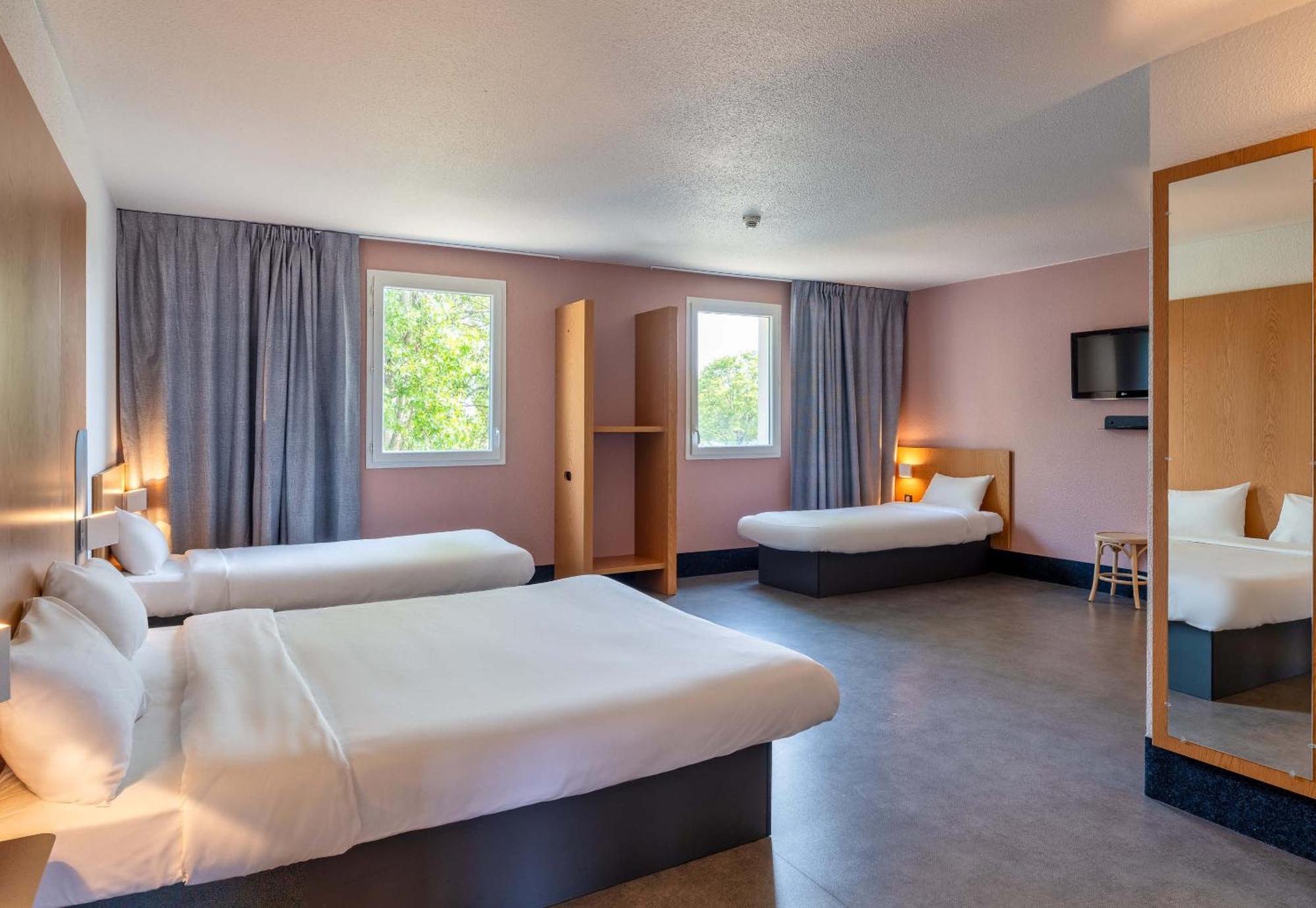 B&B Hotel Lyon Eurexpo シャシウ エクステリア 写真