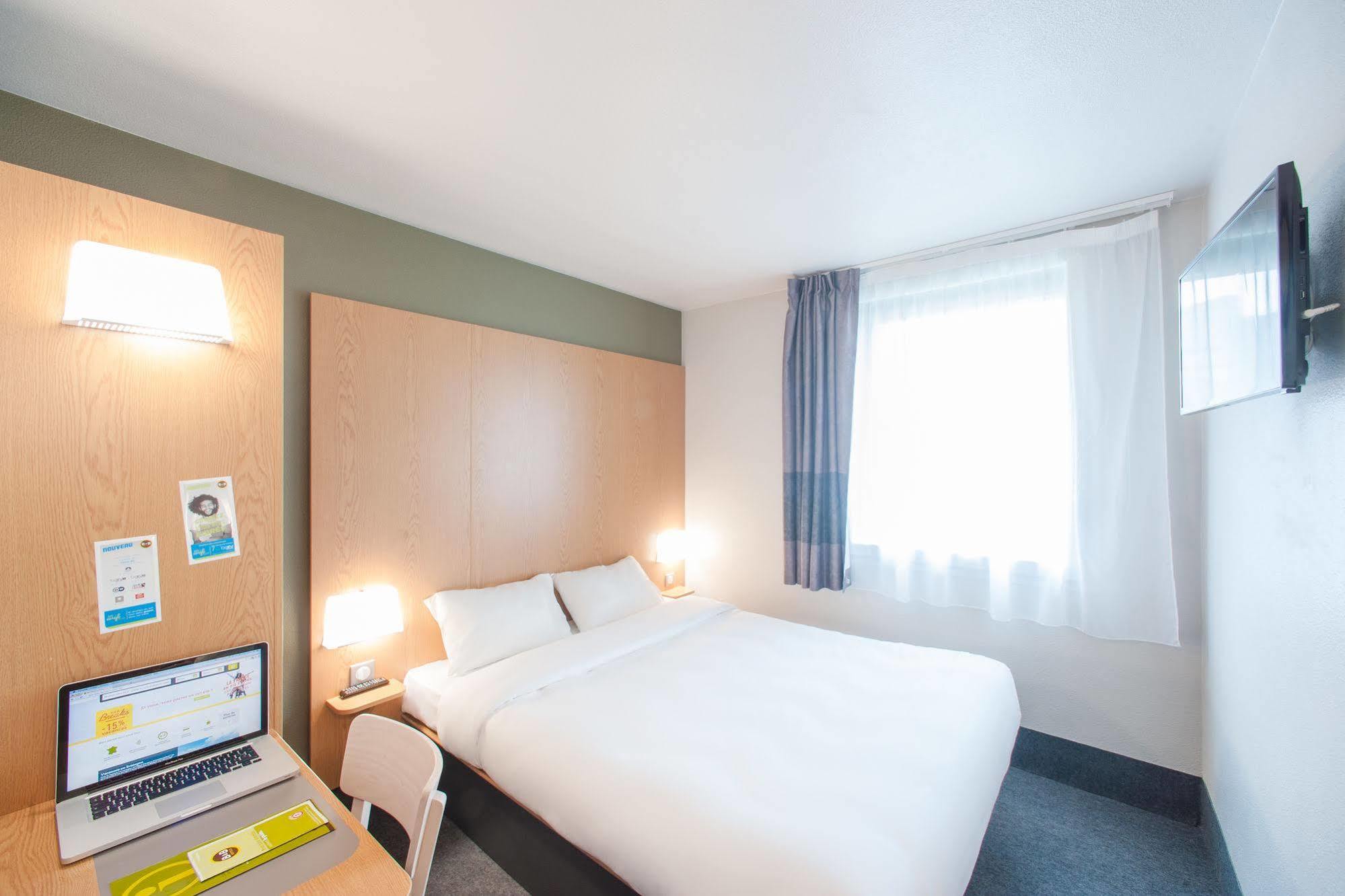 B&B Hotel Lyon Eurexpo シャシウ エクステリア 写真