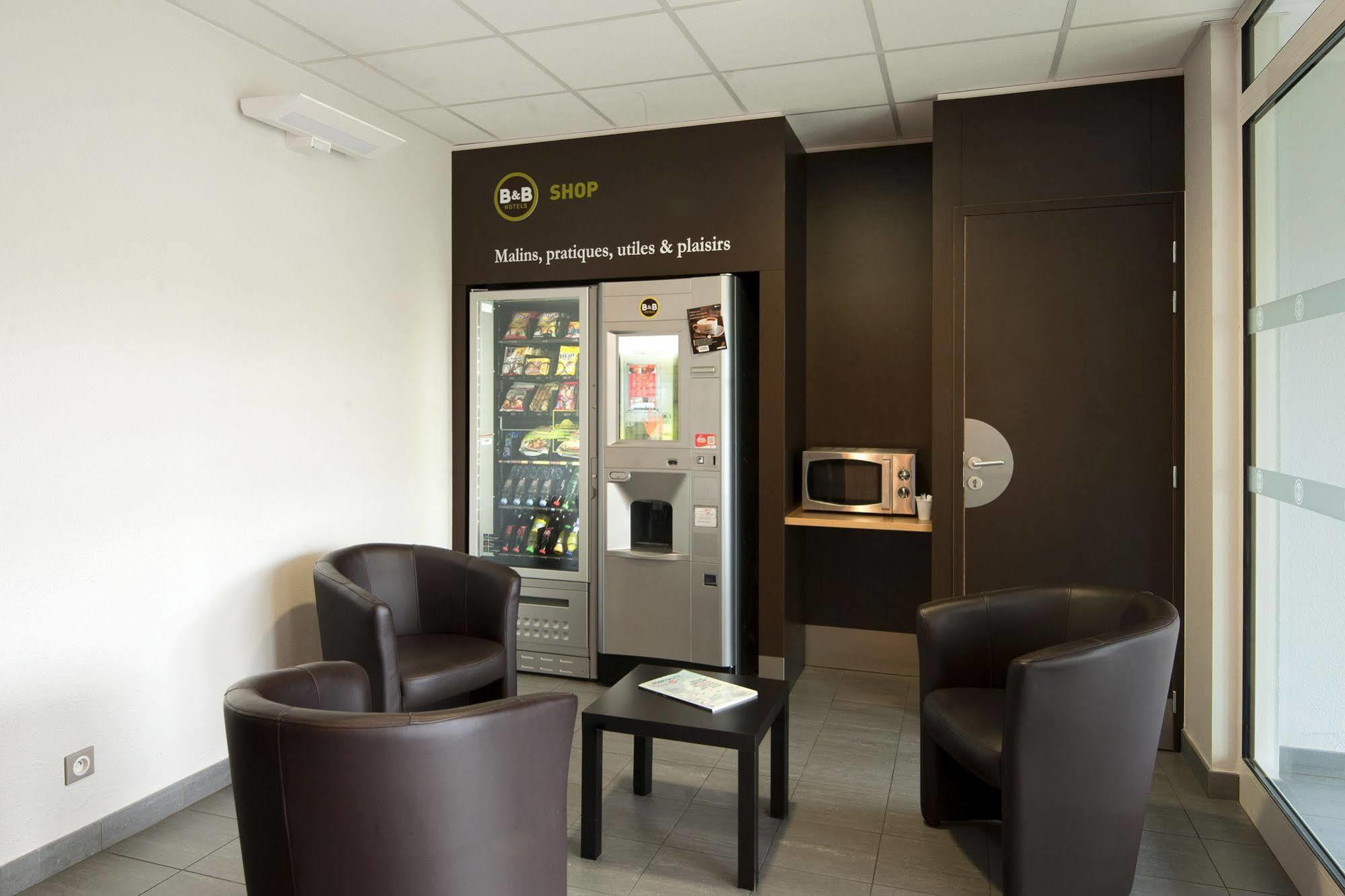 B&B Hotel Lyon Eurexpo シャシウ エクステリア 写真