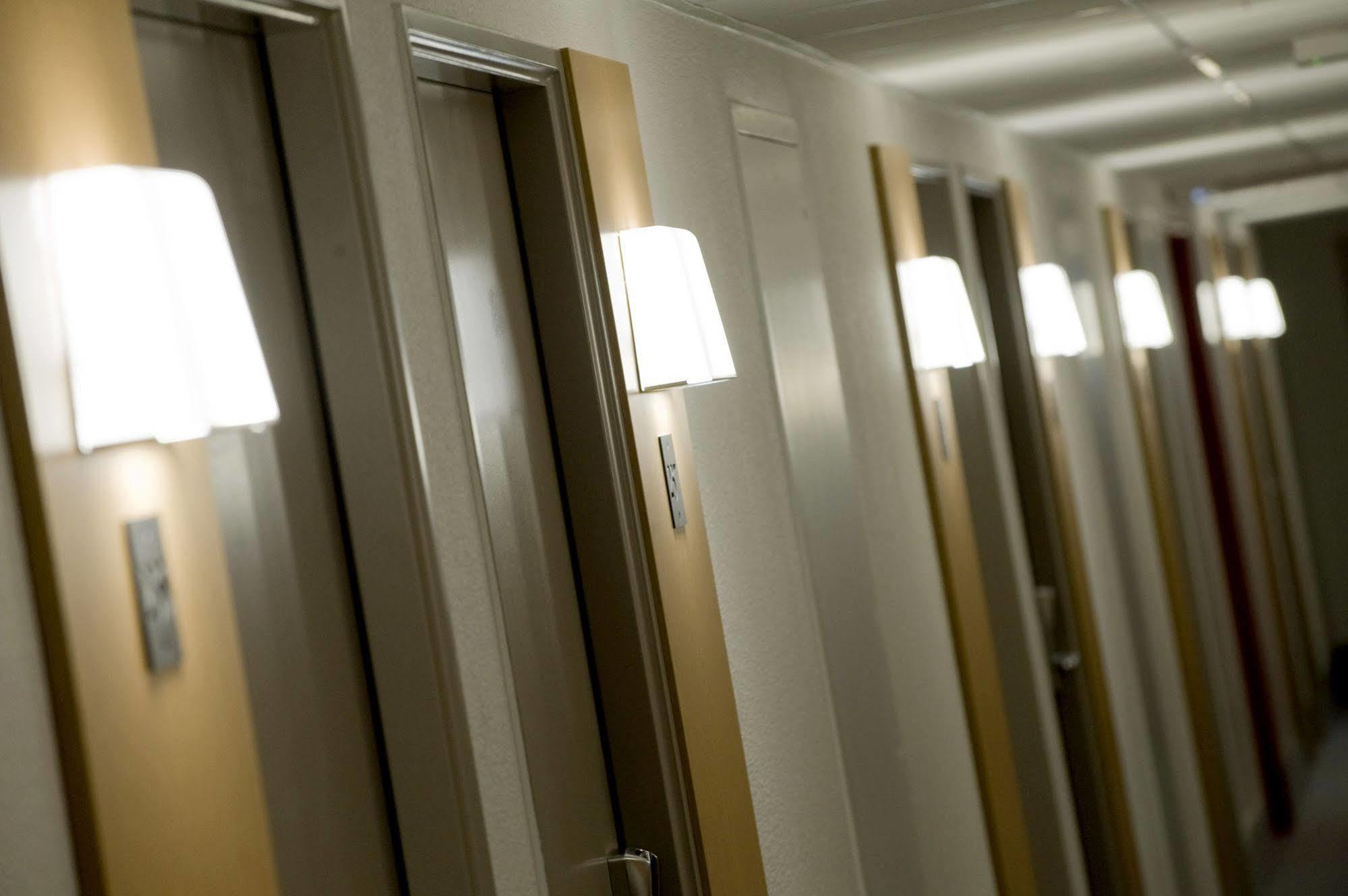 B&B Hotel Lyon Eurexpo シャシウ エクステリア 写真